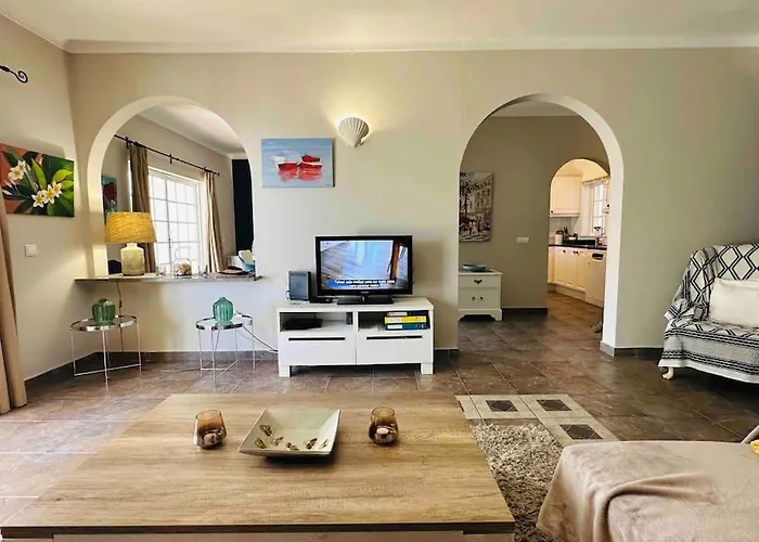 公寓 Casa Buccaneer, 2 Bedroom Garden In Da *