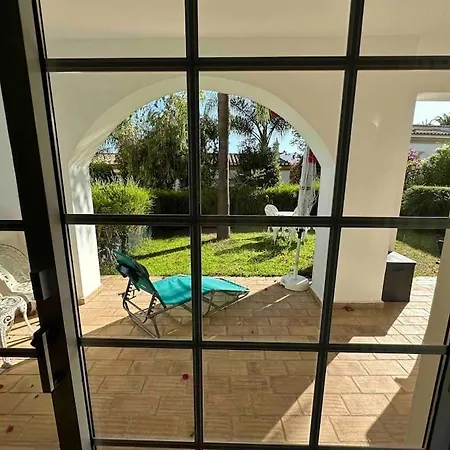 Casa Buccaneer, 2 Bedroom Garden In Da Apartament