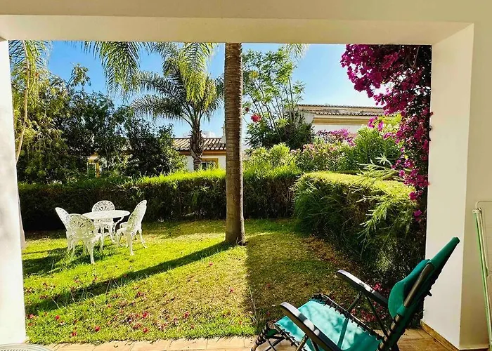 Casa Buccaneer, 2 Bedroom Garden In Da * Praia Da Luz